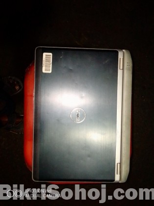 Dell leptop E6220